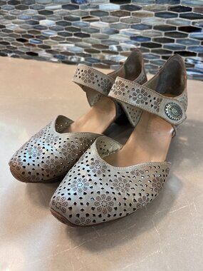 Rieker Carleen Beige shoes